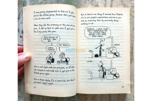 Diary Of A Wimpy Kid Book 1 9780141324906 inside1jpg