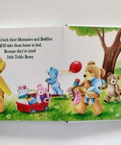 Teddy Bears Picnic BoardBook 9781648331695