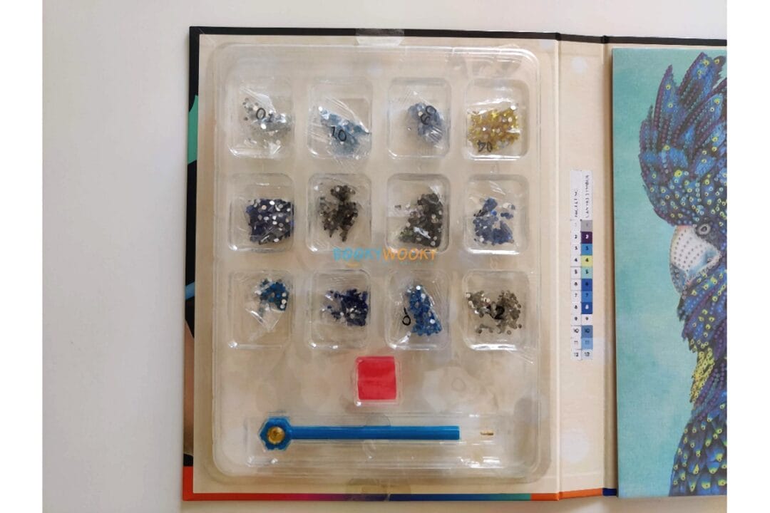 Crystal Creations Cockatoo Booky Wooky